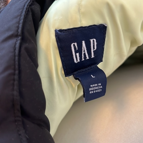 GAP puffer jacket - Picture 6 of 7